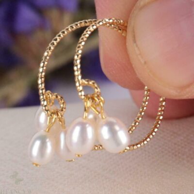 Υπέροχα γυναικεία σκουλαρίκια!