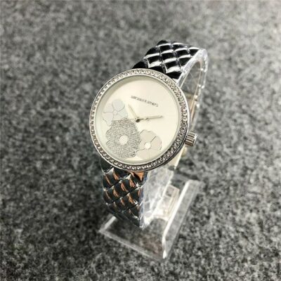 Μοναδικής ομορφιάς αναλογικό ρολόι Michael Kors πολυτελείας