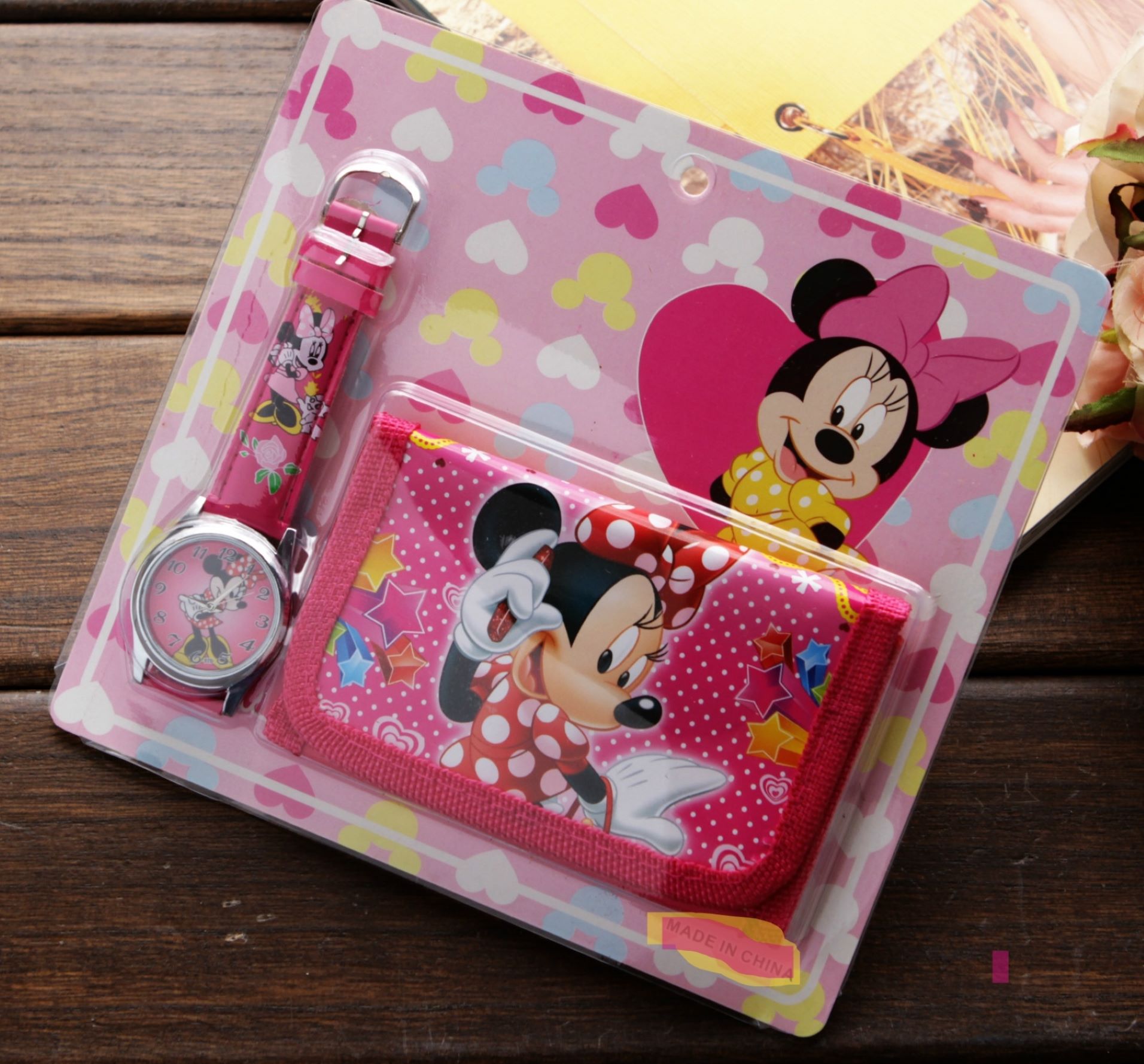 3328462242_1559318022