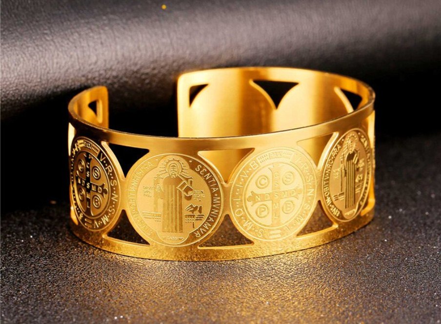 Collare-Benedictus-Medaille-Bangles-316L-Rvs-Mannen-Sieraden-Goud-Kleur-Benedictus-Medaille-Manchet-Armbanden-Vrouwen-H162 - Αντίγραφο