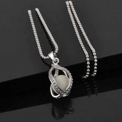 Υπέροχο γυναικείο κολιέ!