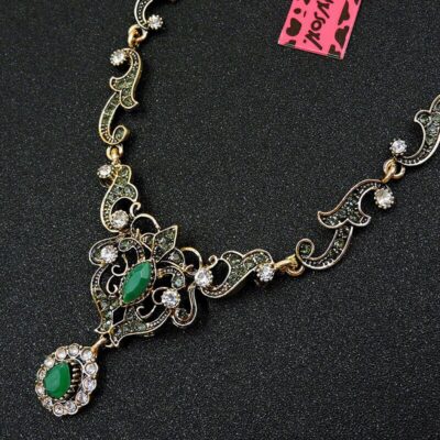 Υπέροχο κολιέ κατασκευασμένο από ασήμι και χαλκό με αντικέ επεξεργασία