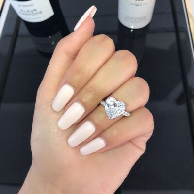 Υπέροχο ρομαντικό μονόπετρο