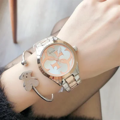 Γυναικείο ρολόι πολυτελείας GUESS