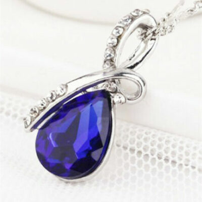 ​Μενταγιόν διακοσμημένο