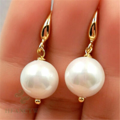 ​Μεγάλες και εντυπωσιακές λευκές πέρλες