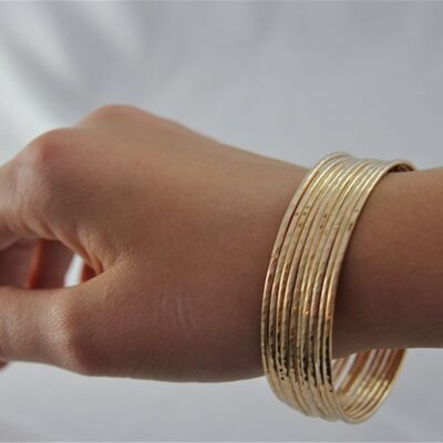 Γυναικείο σετ από 12 βραχιόλια,με επιμετάλλωση