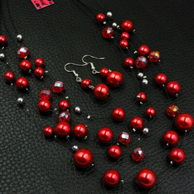 ​Υπέροχο σετ κολιέ 5 σειρών και σκουλαρίκια