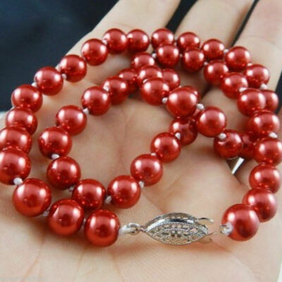 Κατακόκκινες και λαμπερές πέρλες