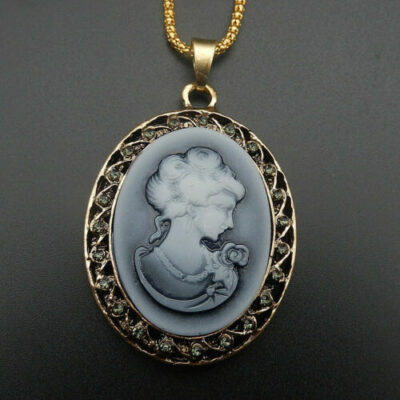 Υπέροχο κολιέ καμέο ένα πραγματικό αριστούργημα