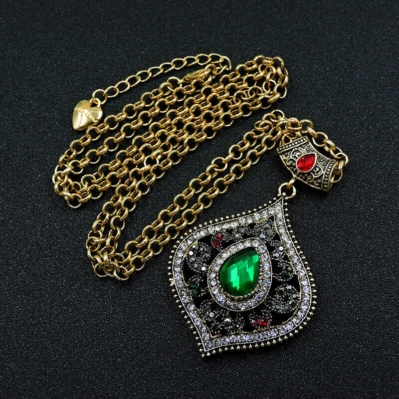 Κόσμημα βασισμένο στη βυζαντινή καλλιτεχνία Κόσμημα βασισμένο στη βυζαντινή καλλιτεχνία