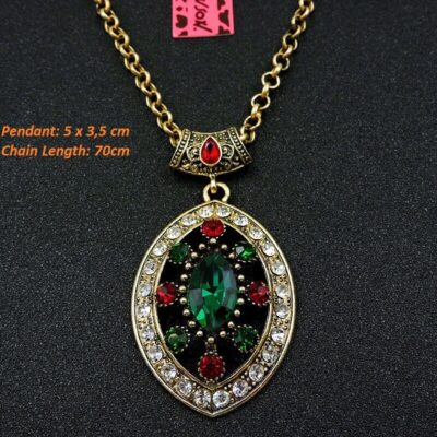 Vintage αισθητική σε βυζαντινά και αρχαϊκά σχέδια