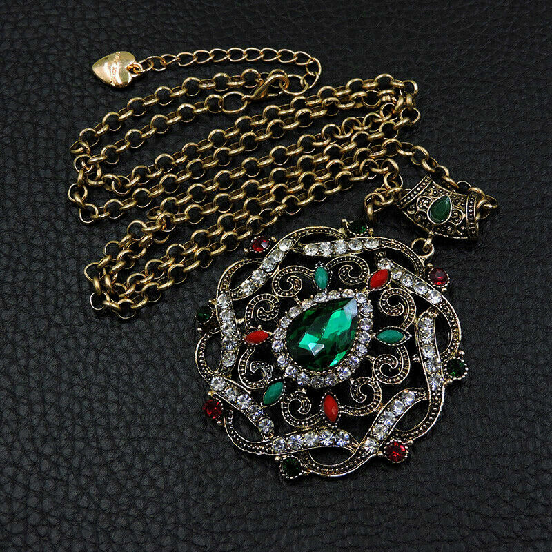 Vintage αισθητική σε βυζαντινά και αρχαϊκά σχέδια Vintage αισθητική σε βυζαντινά και αρχαϊκά σχέδια