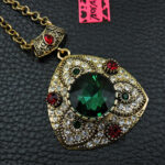 Χειροποίητο κολιέ με vintage αισθητική