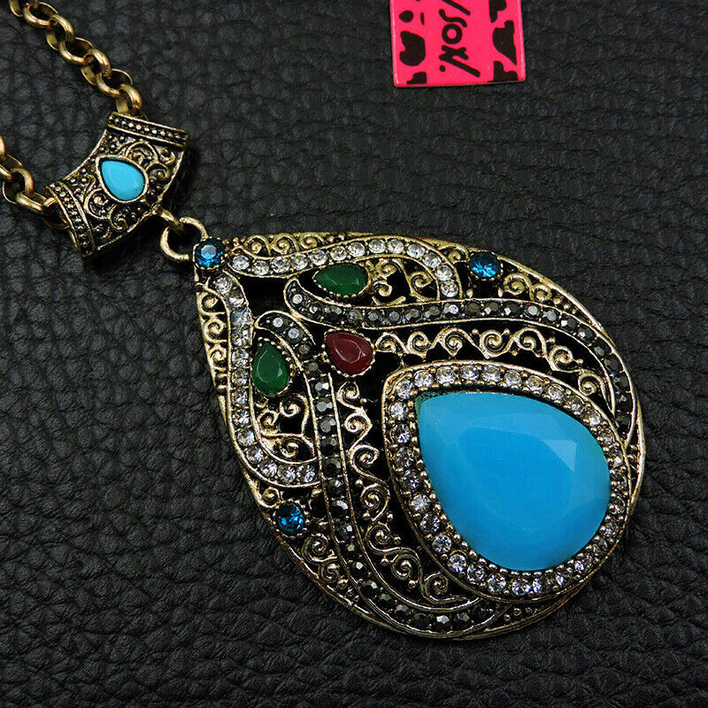 Βυζαντινή δημιουργία από χαλκό και ασήμι Βυζαντινή δημιουργία από χαλκό και ασήμι