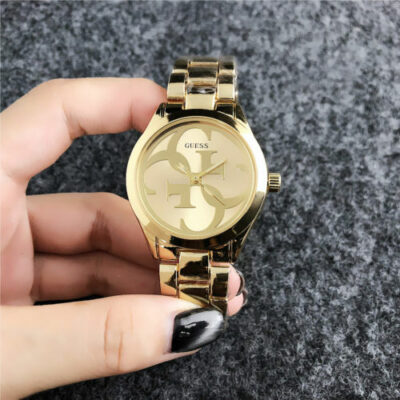 Γυναικείο ρολόι GUESS Luxury σε gold απόχρωση