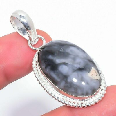 μενταγιόν κατασκευασμένο από μασίφ ασημί 925