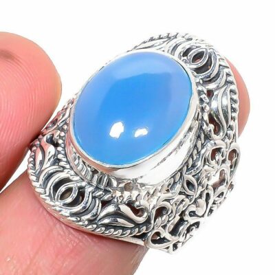 Κατασκευασμένο από μασίφ ασήμι 925 και διακοσμημένο από ένα πανέμορφο