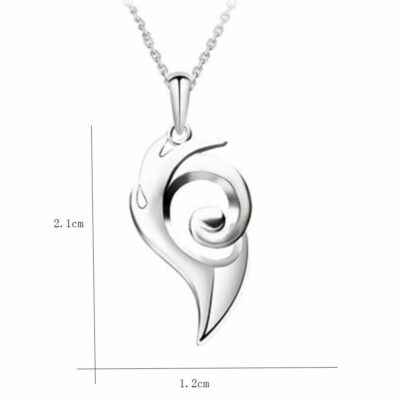 ​Διπλό συμβολικό μενταγιόν σχεδιασμένο για ερωτευμένο ζευγάρι