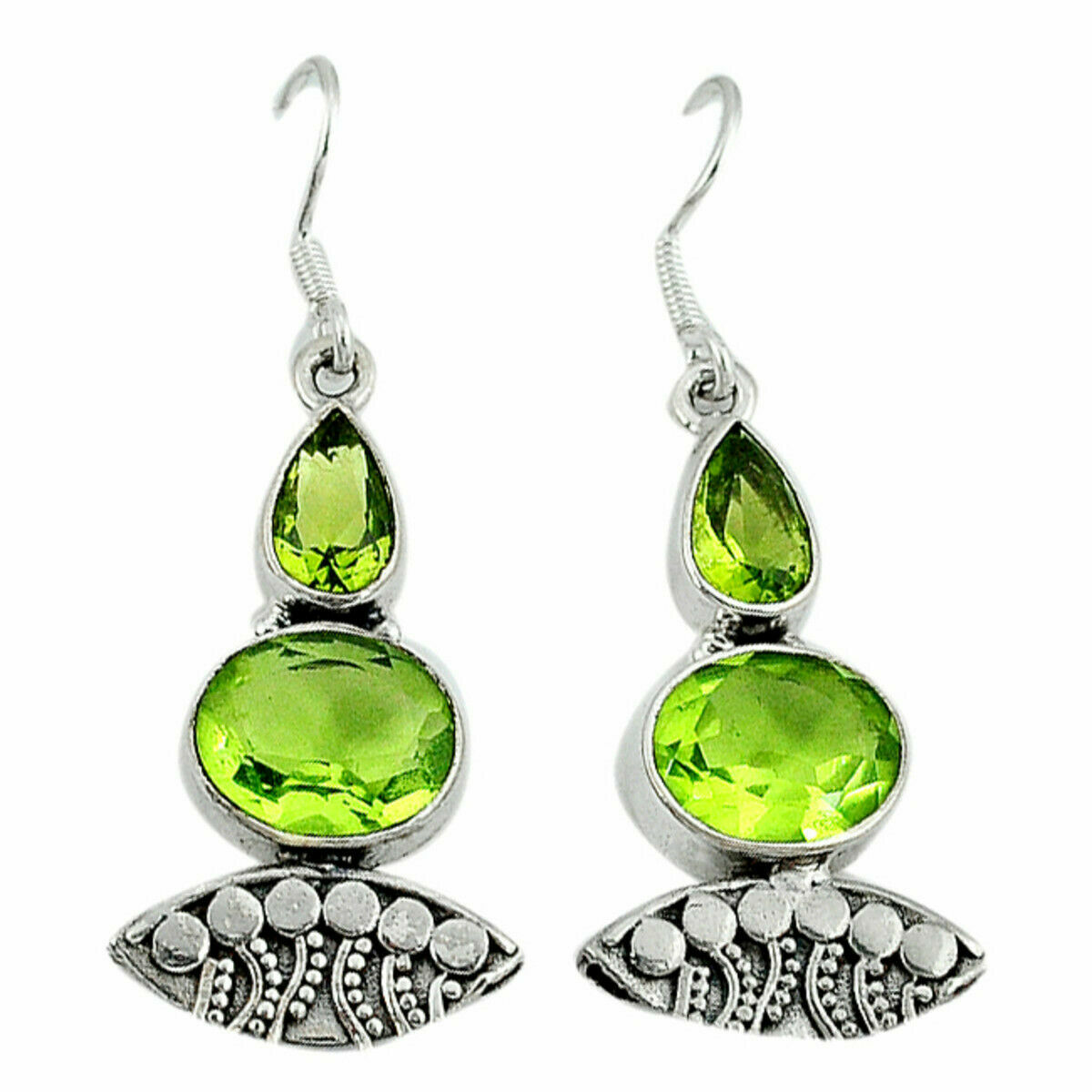 Xειροποίητα σκουλαρίκια κατασκευασμένα από ασήμι 925 με vintage αισθητική Xειροποίητα σκουλαρίκια κατασκευασμένα από ασήμι 925 με vintage αισθητική