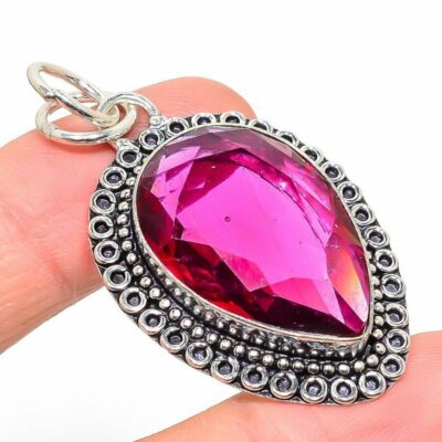 Ινδικό, χειροποίητο, μενταγιόν με λίθο Ρουβελλίτη