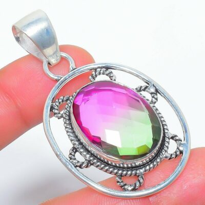 Χειροποίητo ινδικό μενταγιόν με πολύχρωμη τουρμαλίνη!