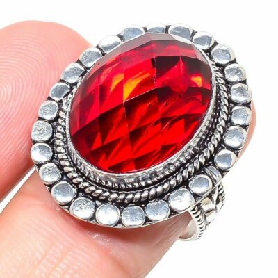 Δαχτυλίδι από ασήμι 925 με γρανάτη μοζαμβίκης